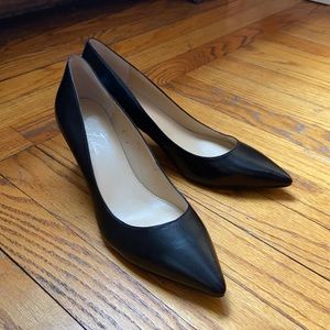 Marc Fisher Classic Black Pumps
